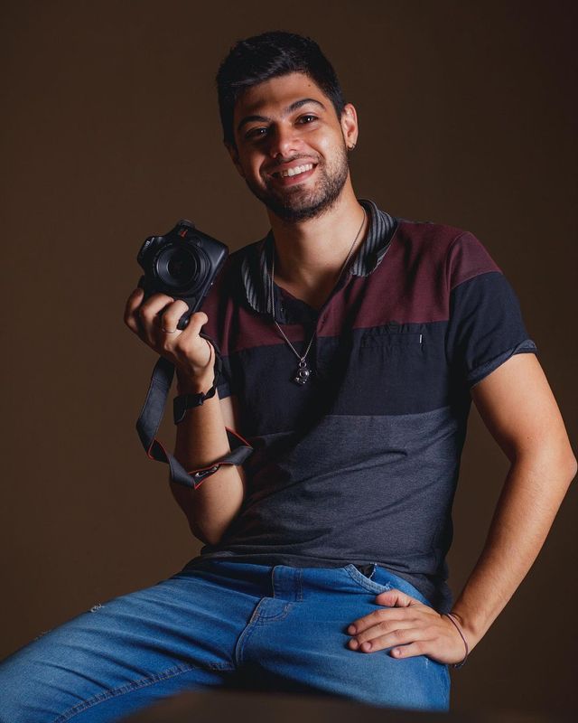 Quem é João Sena? /quem-e-joao-sena