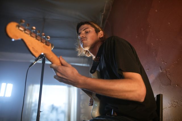 Aulas de Guitarra /aulas-de-guitarra