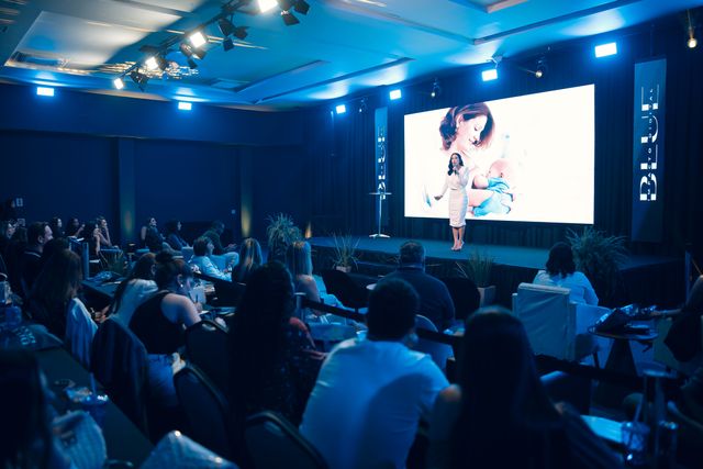 Worshop Bela Blue /worshop-bela-blue