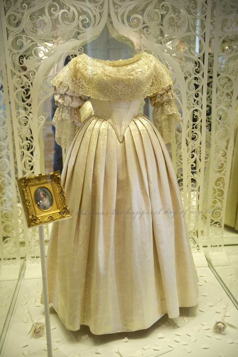 Come scegliere l'abito da sposa perfetto? - 3