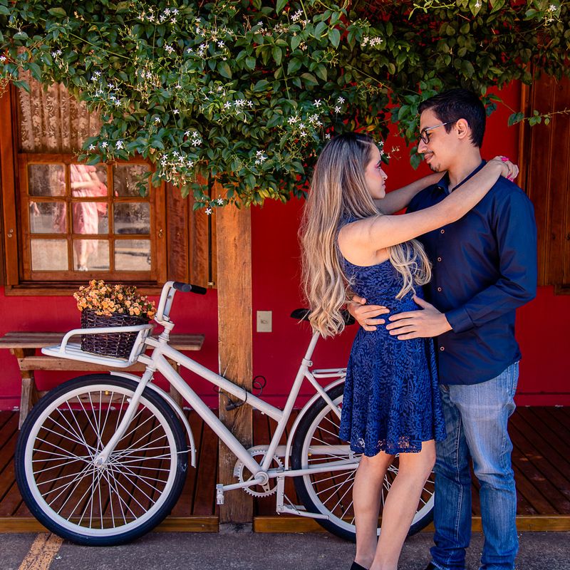 ENSAIO PRÉ-CASAMENTO EM HOLAMBRA - MARIA EDUARDA E ÁLVARO - 2 - 0