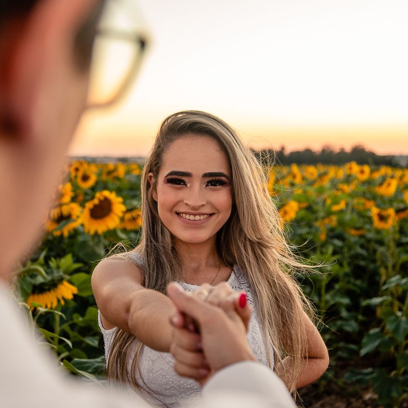 ENSAIO PRÉ-CASAMENTO EM HOLAMBRA - MARIA EDUARDA E ÁLVARO - 2 - 1