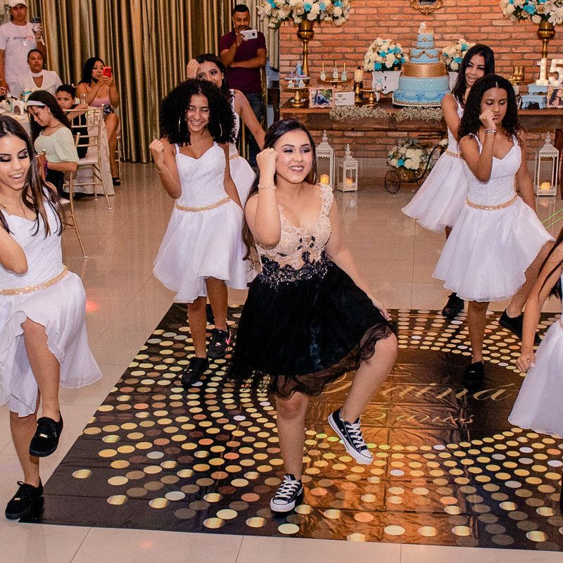 THAINÁ SILVA - A FESTA DE 15 ANOS - 2 - 2