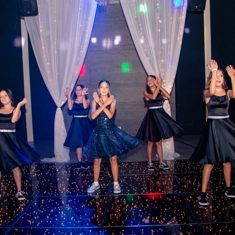 Aniversário 15 Anos Gigi - Buffet Villa Baruc - 2 - 2