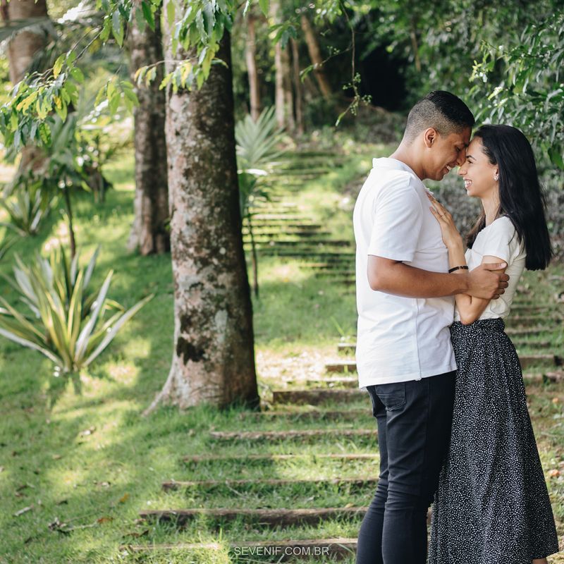 Um Ensaio Pré-Wedding Inesquecível: Camila e Eduardo em São Roque - 2 - 1