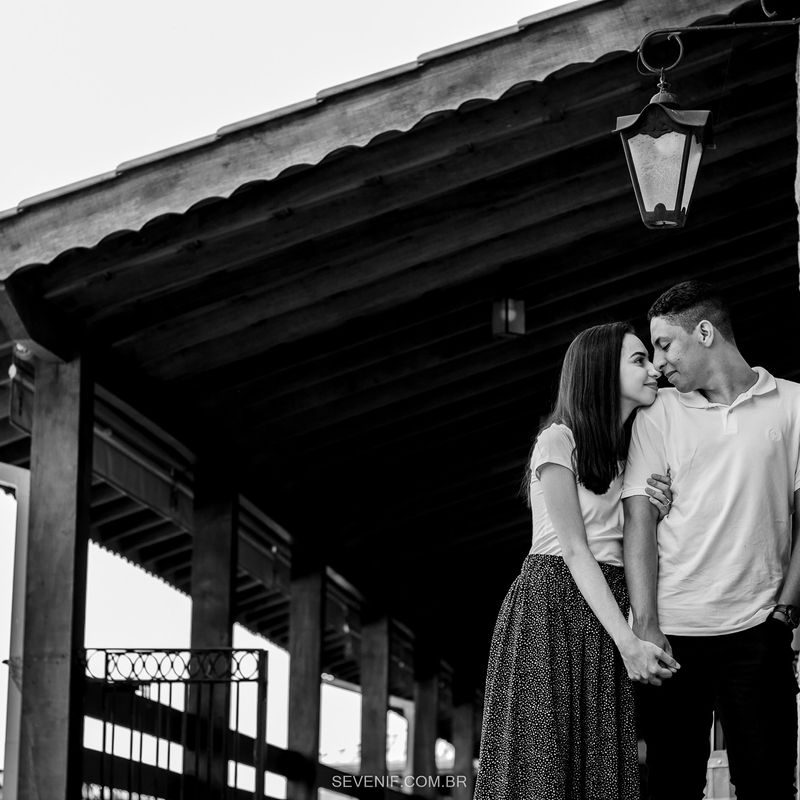 Um Ensaio Pré-Wedding Inesquecível: Camila e Eduardo em São Roque - 2 - 1