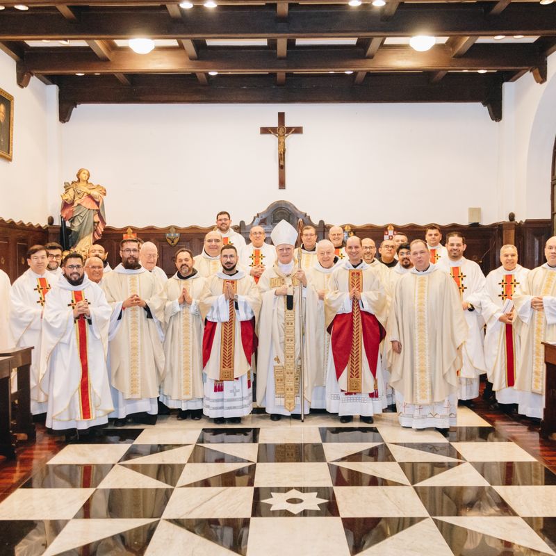 Ordenação Presbiteral dos Monges Beneditinos no Mosteiro de São Bento de São Paulo - 2 - 1