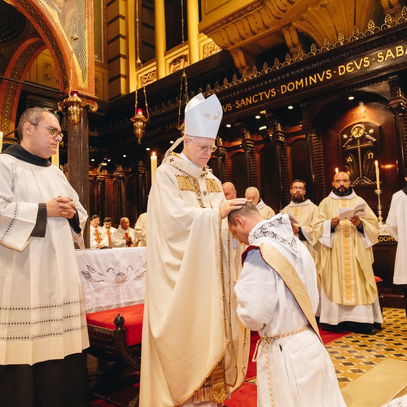 Ordenação Presbiteral dos Monges Beneditinos no Mosteiro de São Bento de São Paulo - 2 - 2