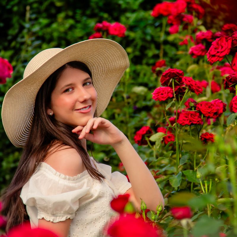 Ensaio Fotográfico de 15 Anos da Ester em Holambra – Um Sonho Florido - 2 - 1