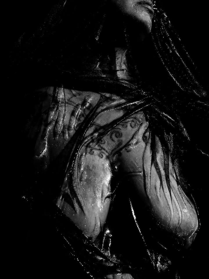 Body as a Statement - 3 - 1