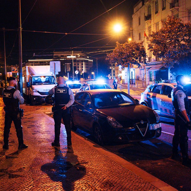 Protestos Bairro Zambujal - 3 - 2