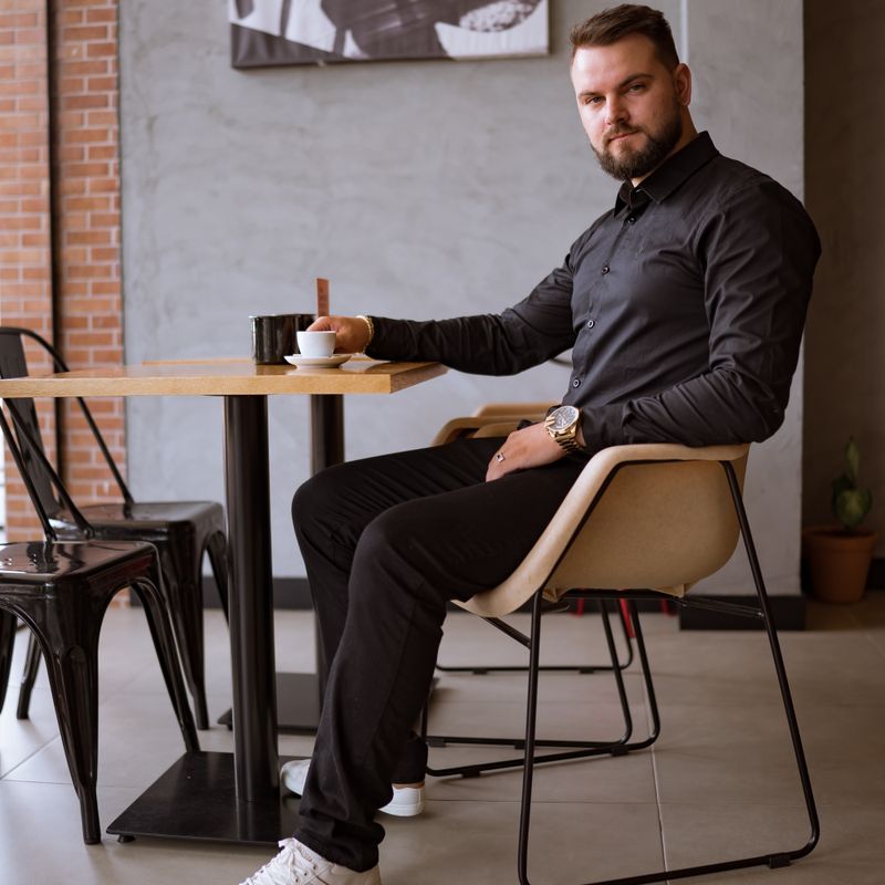 Corporativos - 5 - 0