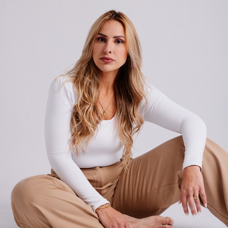 Ensaio Feminino - 1 - 0